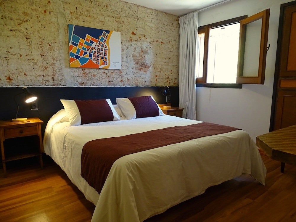 SUPERIOR, DOUBLE BED