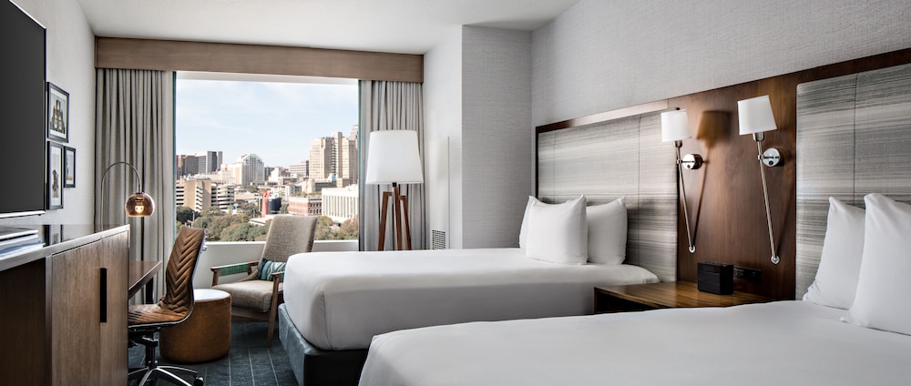 Grand Hyatt San Antonio River Walk 15/75