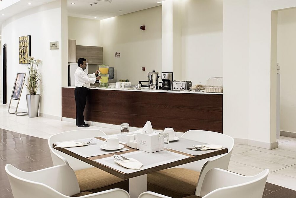 جراند لي لي(Grand Lily Hotel Suites) 36/46