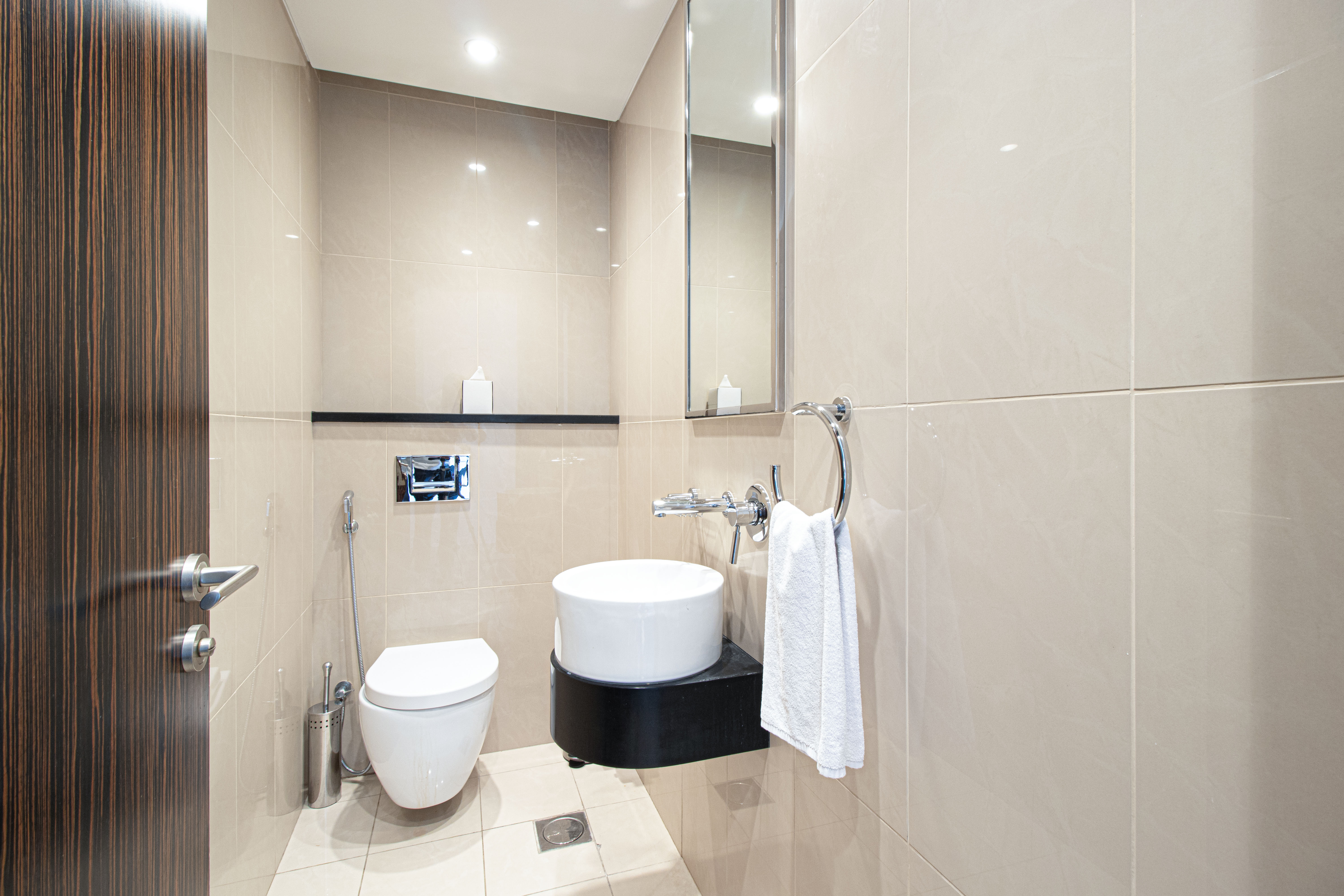 SONGS OF THE LAKE – BONNINGTON TOWER JLT By Lagom Vacation Home LLC 31/31