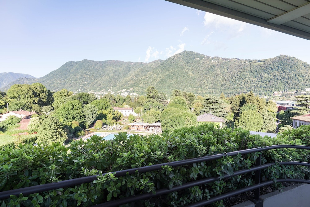 Sheraton Lake Como Hotel 1/52