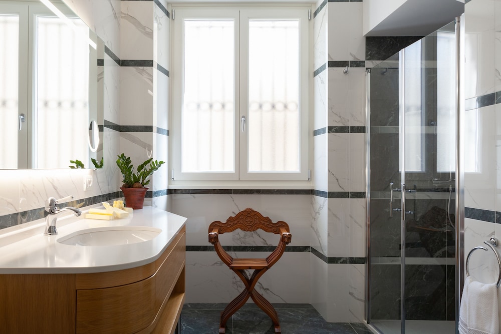 Coclee Suite Palace 38/40