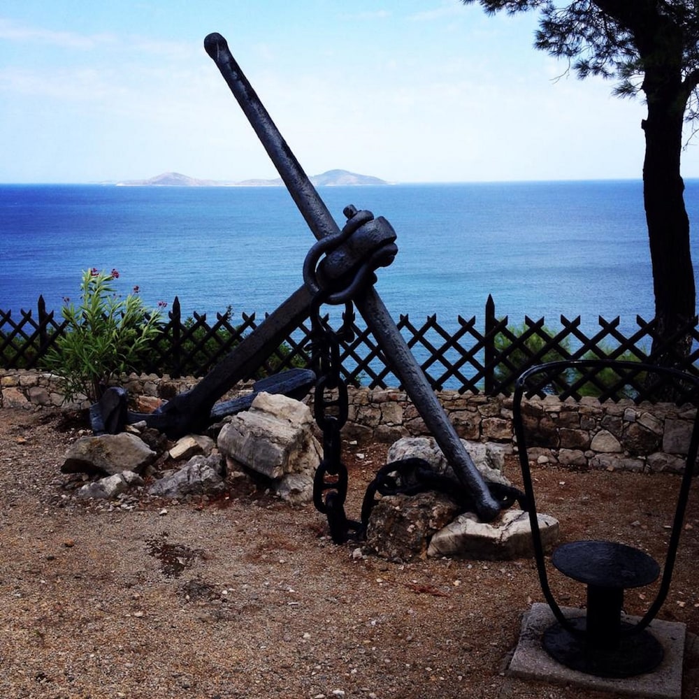 Milia Bay Hotel and Apartments 9/32