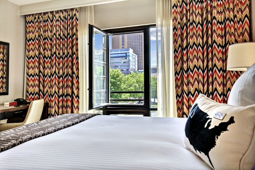 Hotel 43 22/60