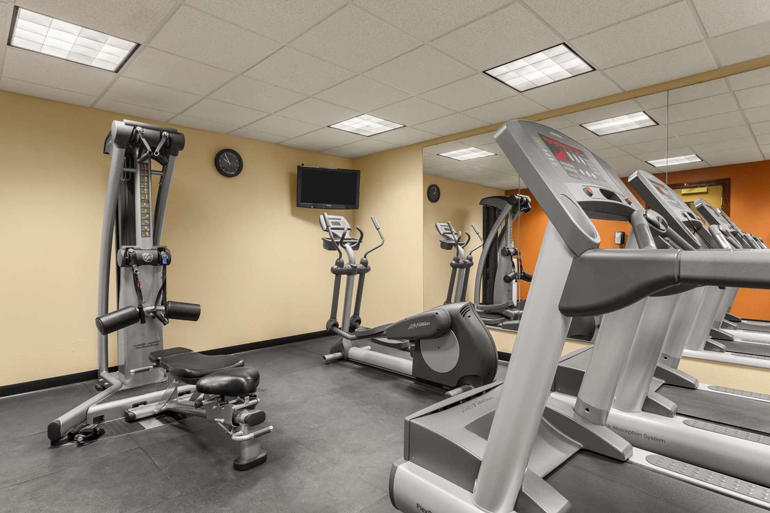 Country Inn & Suites By Radisson Madison Al 6/13