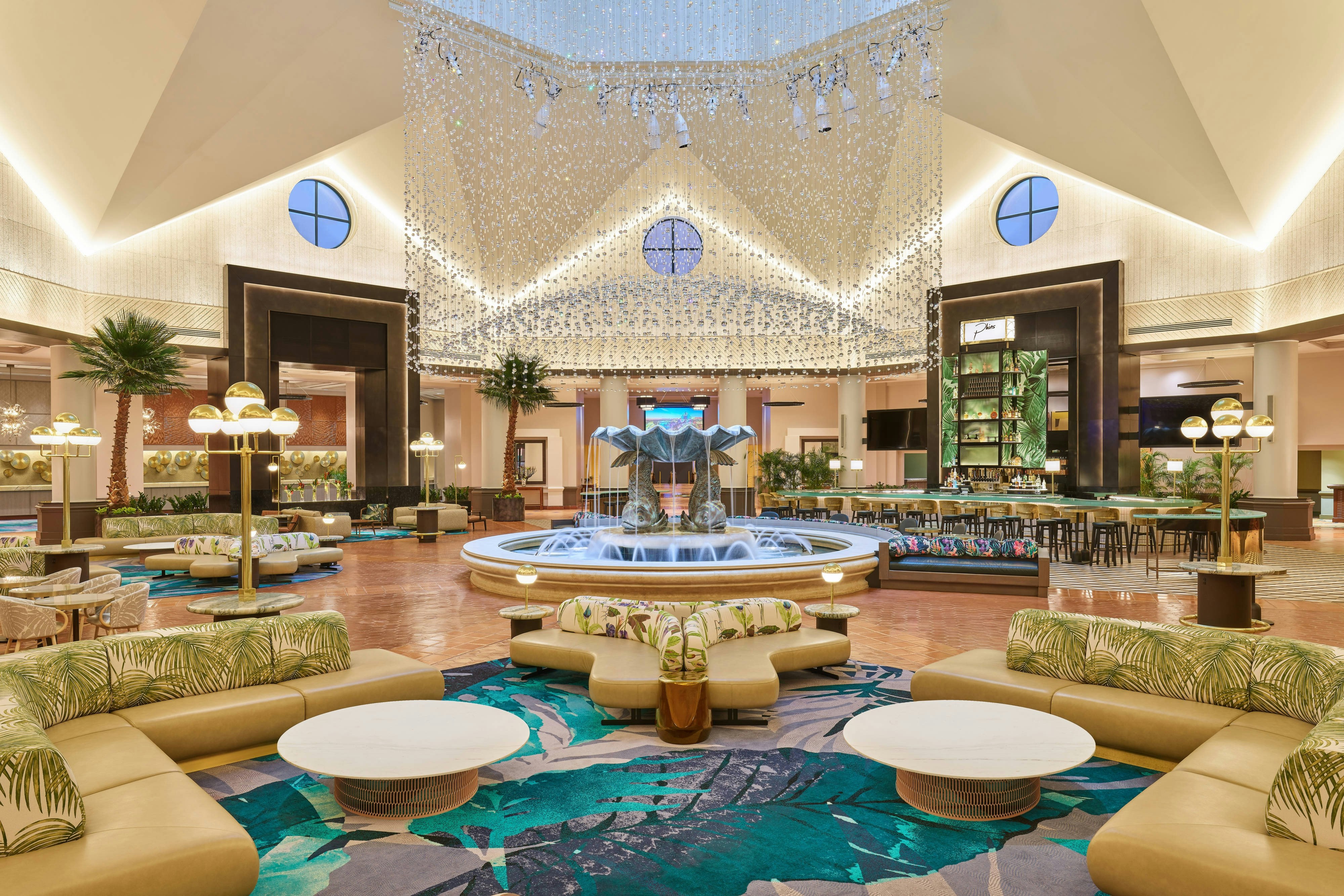 Walt Disney World Dolphin Resort 12/32