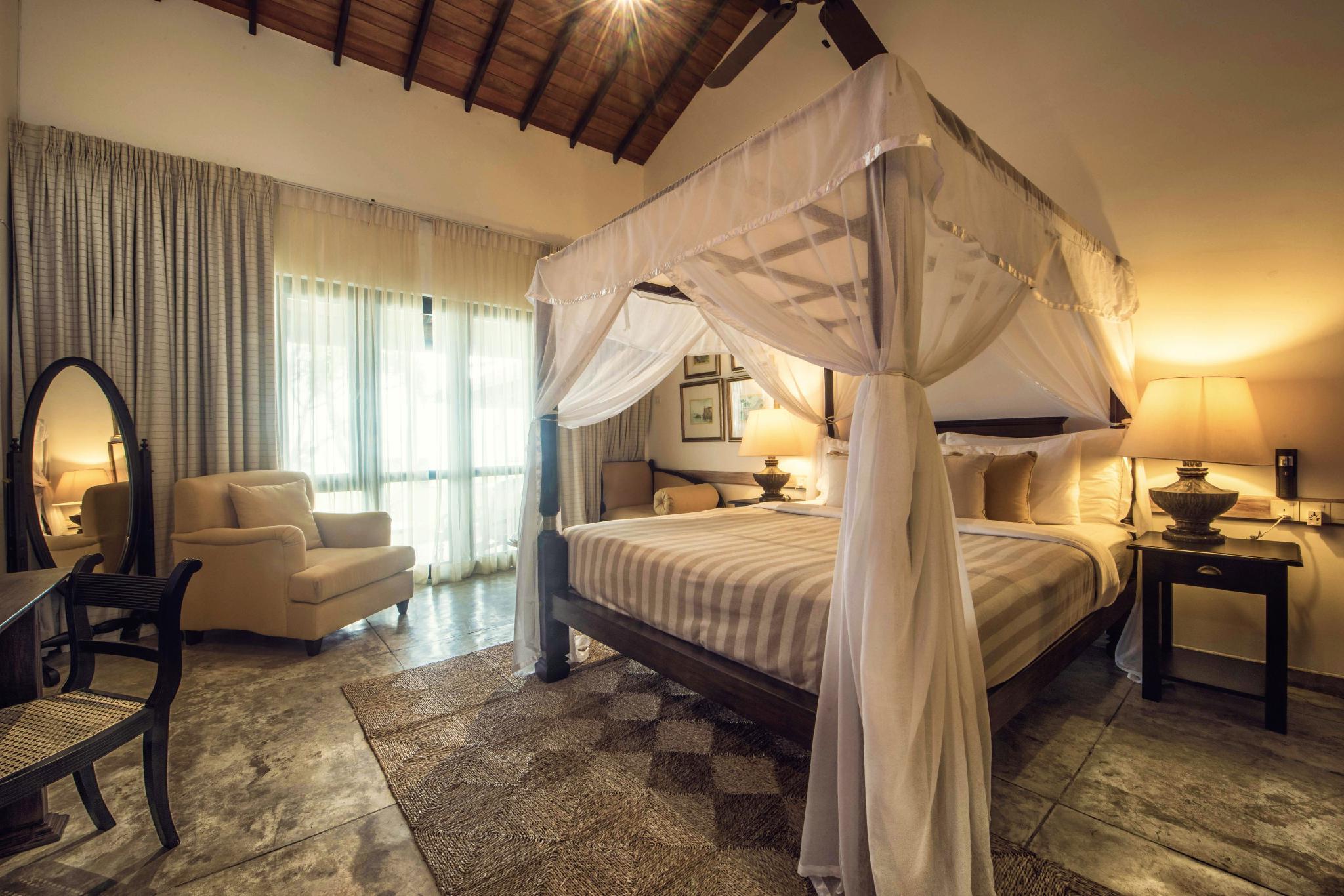 Room at Mosvold Villa, AHANGAMA