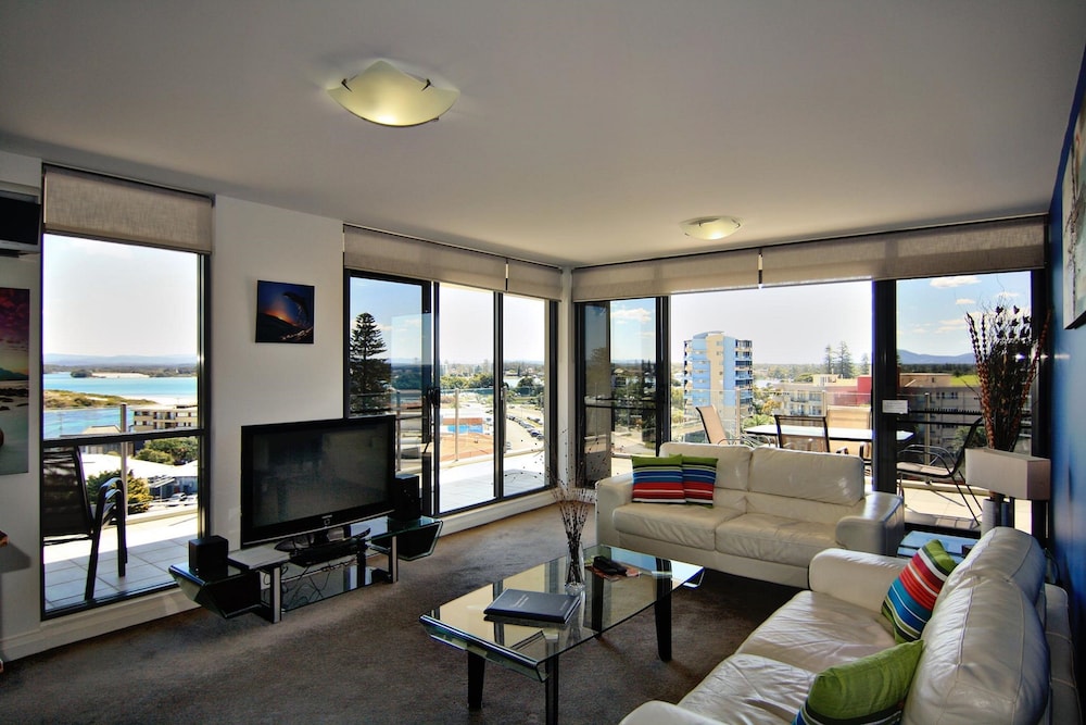 Sevan Apartments Forster 52/74