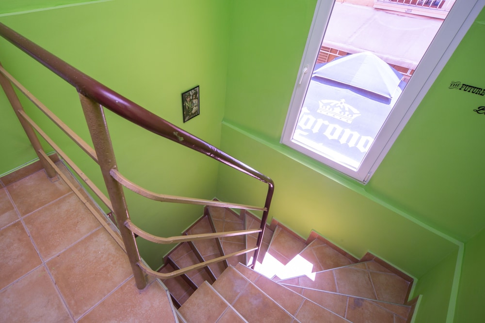 PETER PAN HOUSE 21/40
