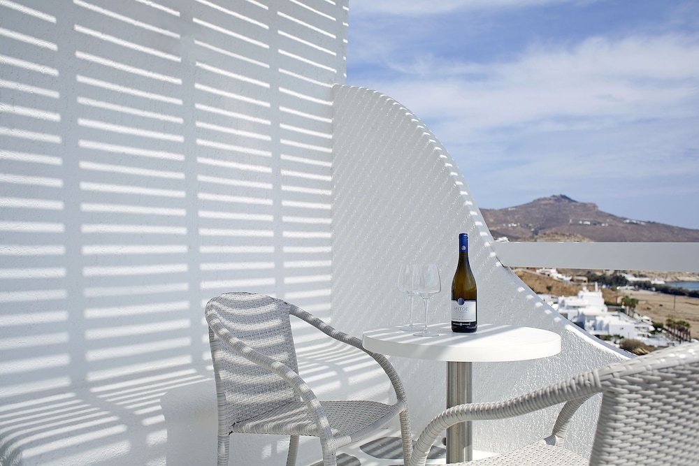NUMO Mykonos Boutique Resort 55/61
