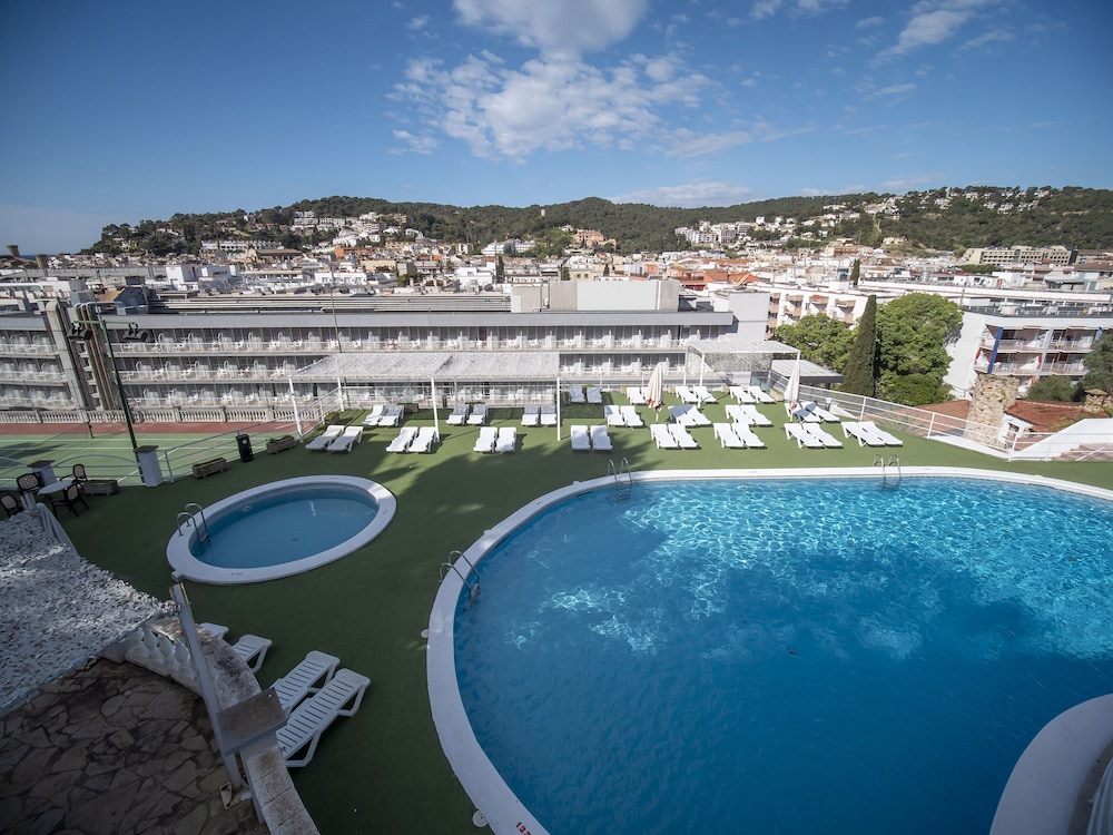 Hotel Don Juan Tossa 57/64