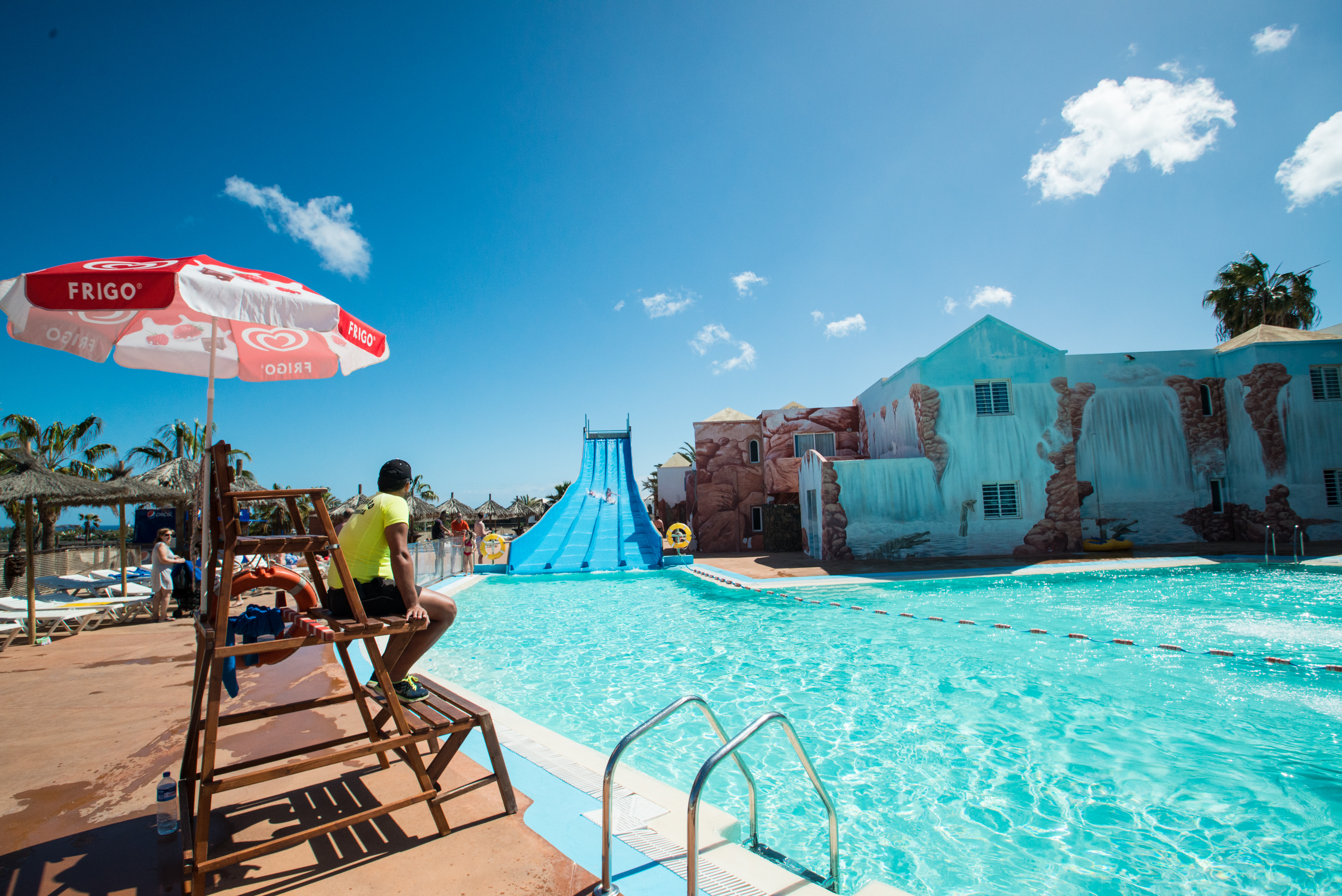 Hl Paradise Island Aparthotel 28/35