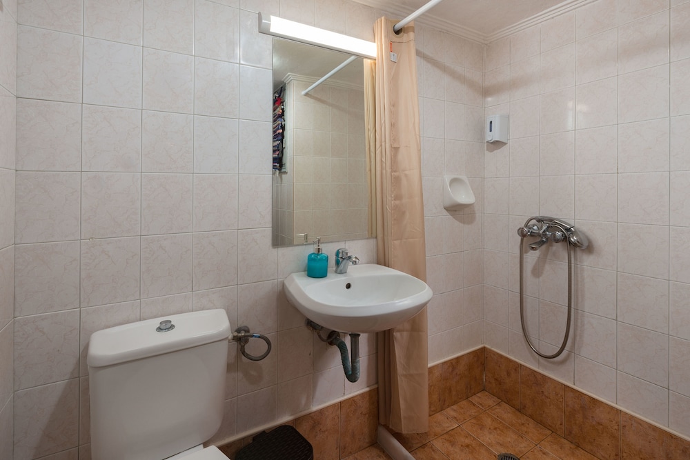 Spot Hotel 45/50