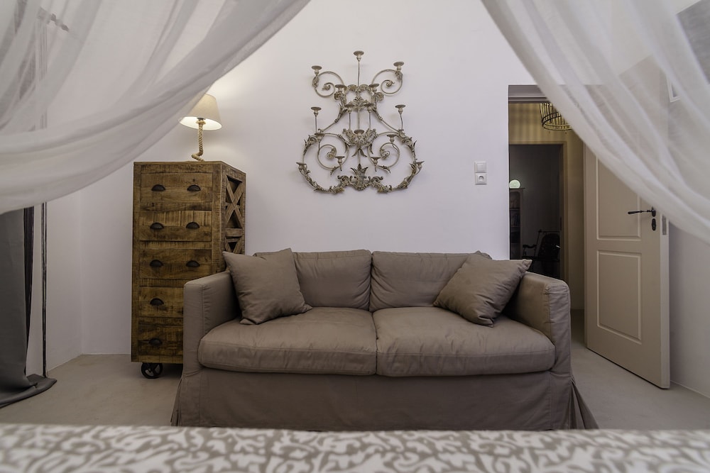 Rock Villas 23/50