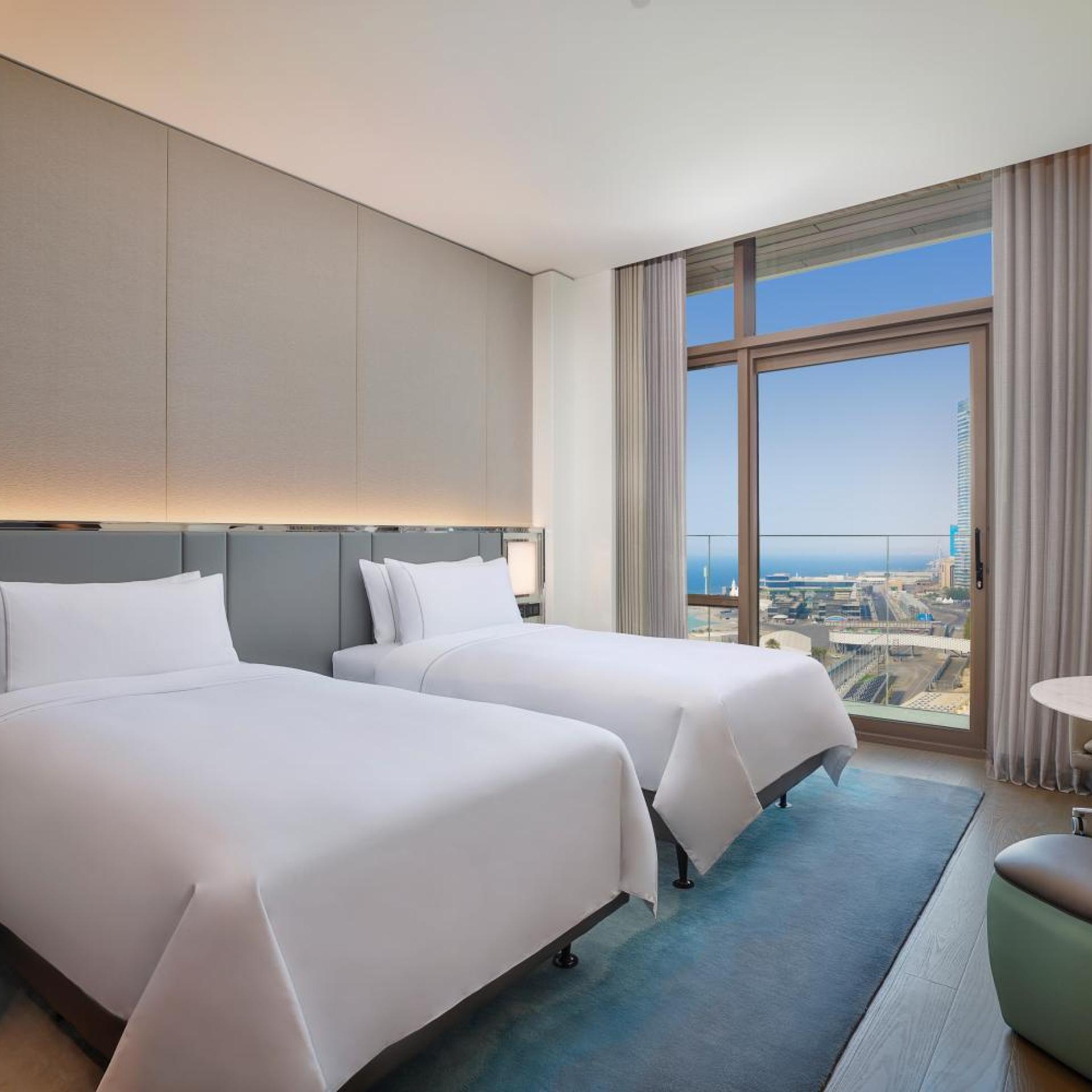 Deluxe, Twin Beds, Lateral Side Sea View, Balcony