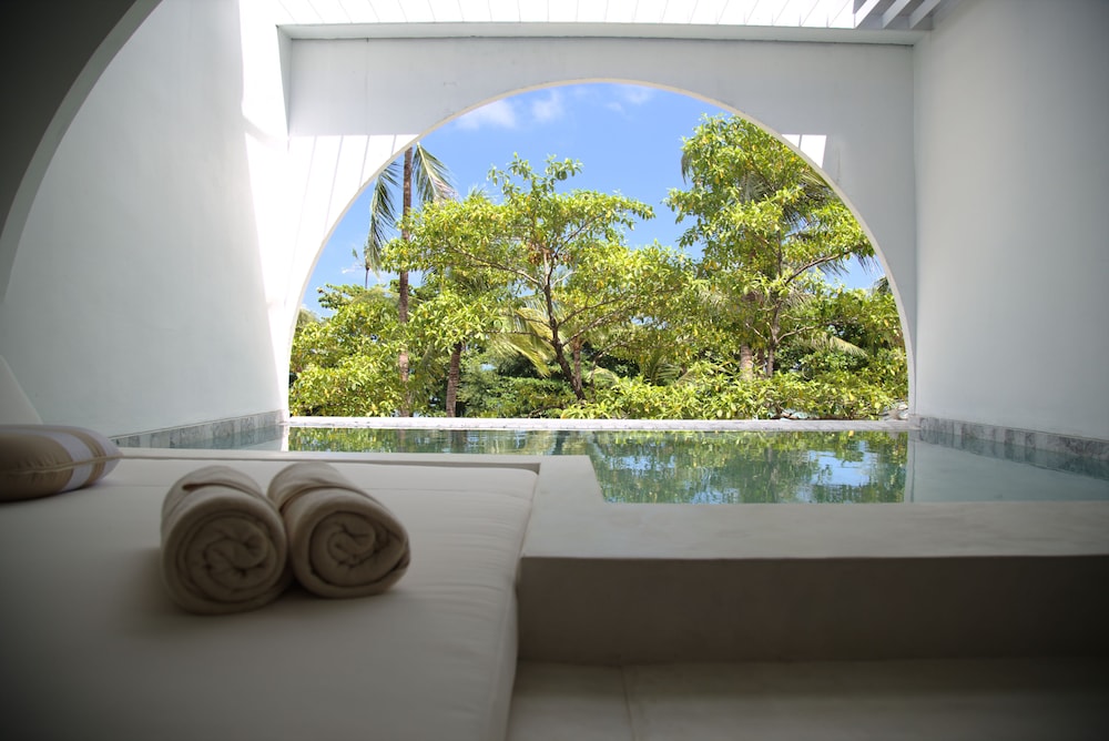 Sala Samui Chaweng Beach Resort 37/77