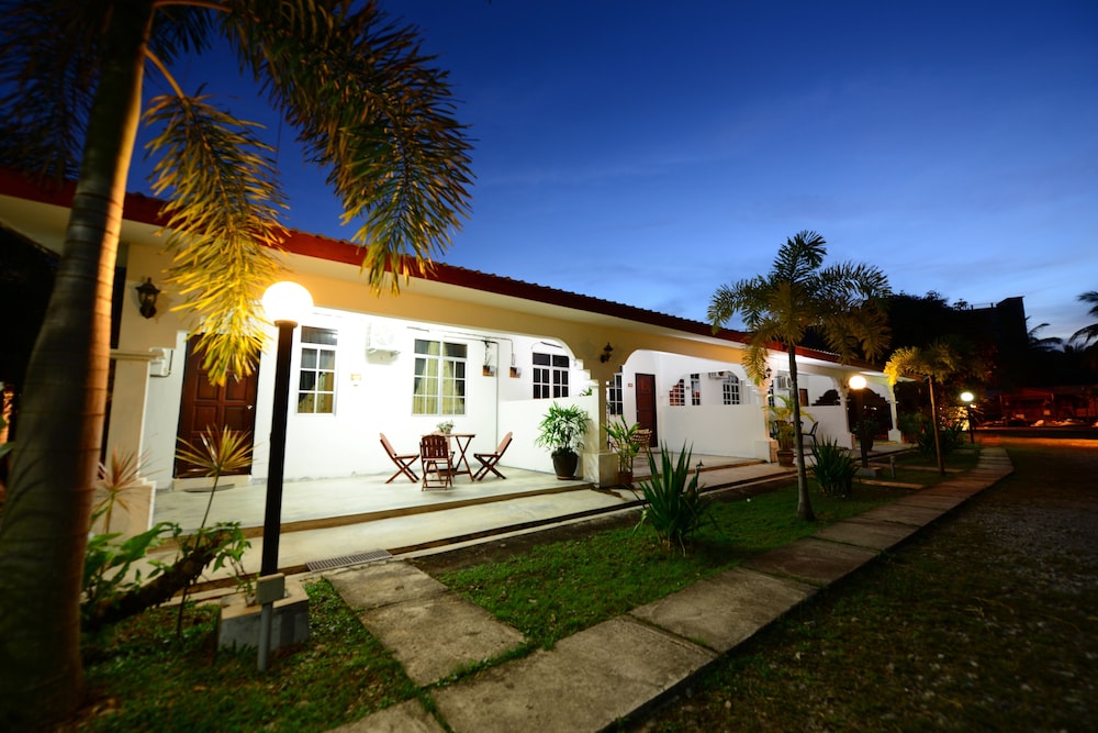 White Lodge 4/50