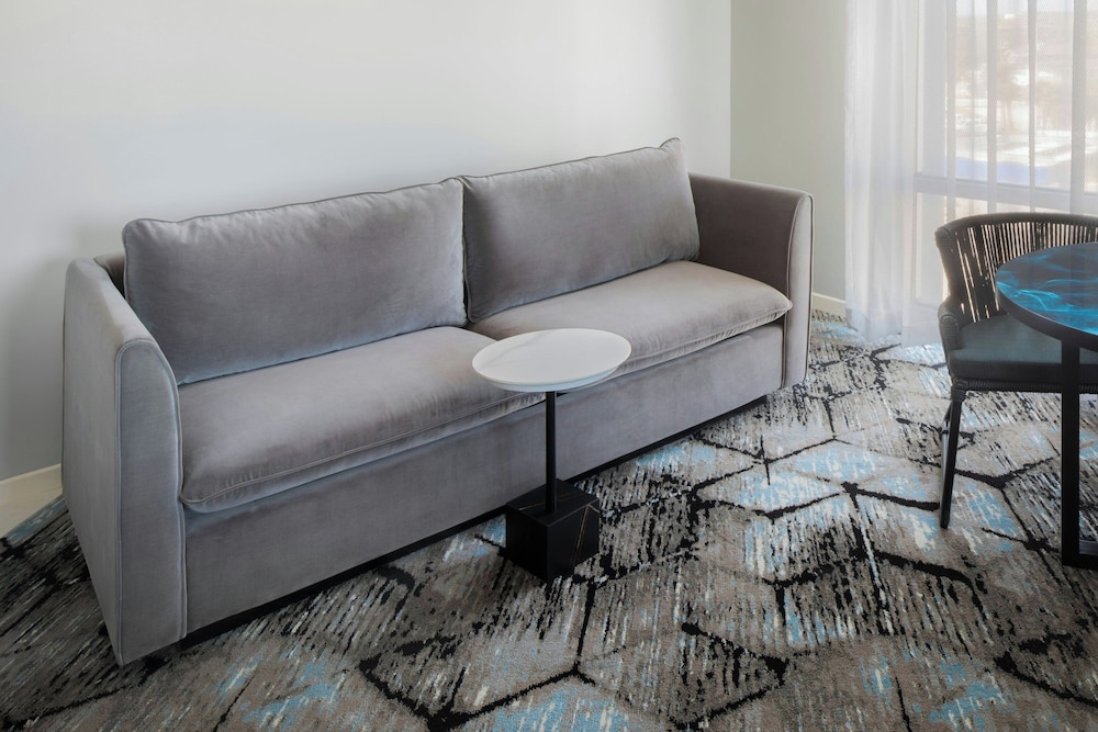 Renaissance Daytona Beach Oceanfront Hotel 47/60