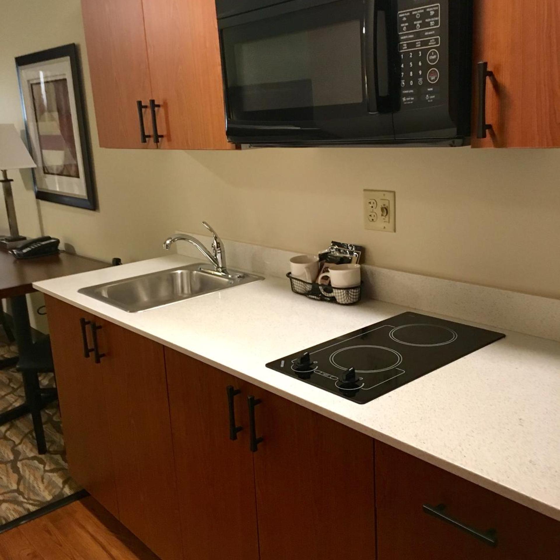 جناح ديلوكس، Aspen Suites Hotel Sitka 8/10