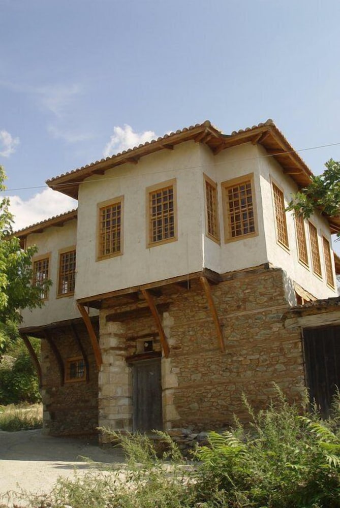 Roxani Country House Resort in Maroneia-Sapes