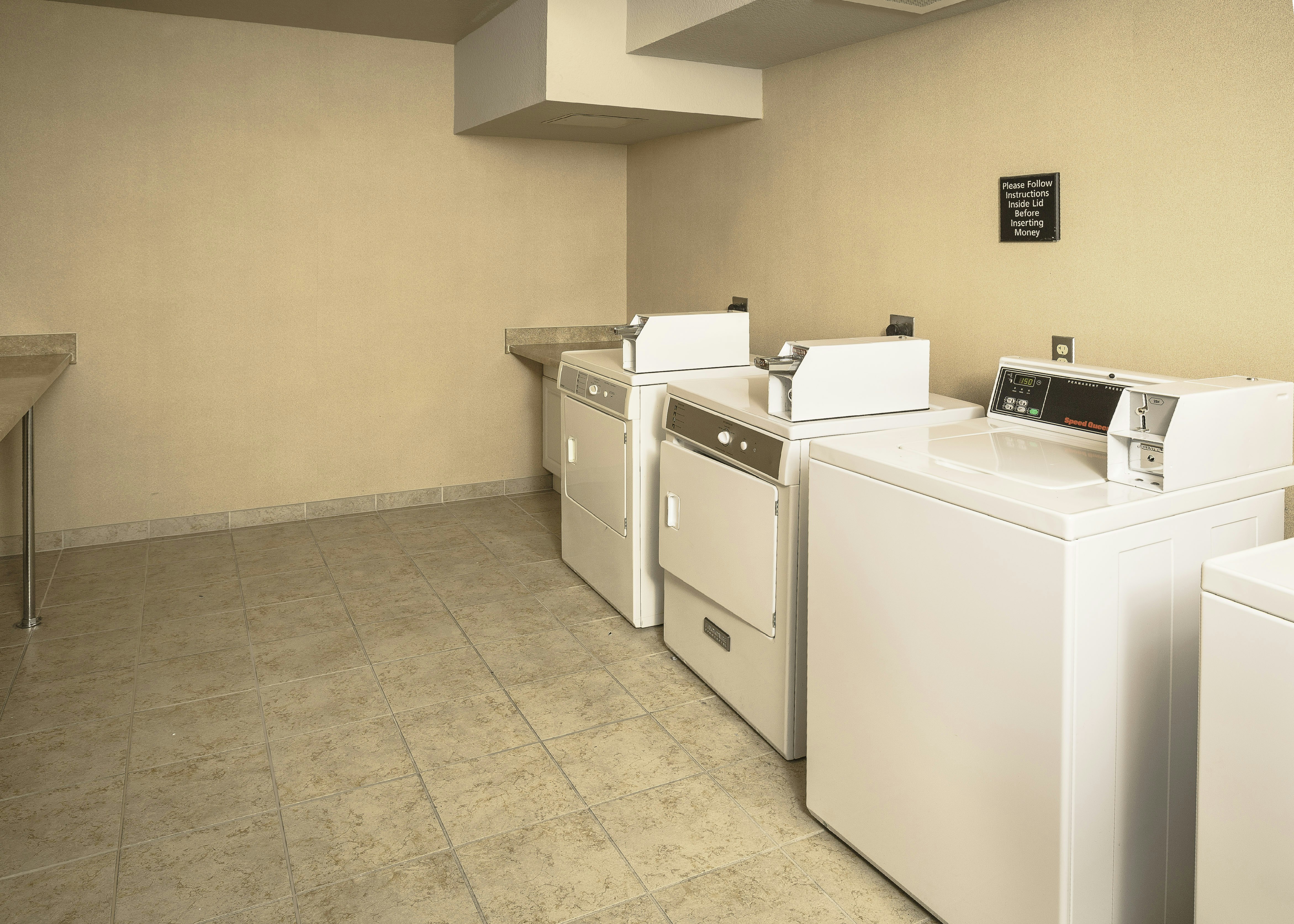 Hampton Inn and Suites Suisun City Waterfront 4/50