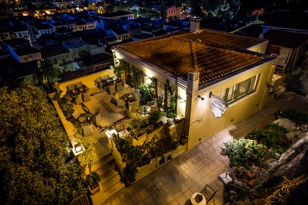 Amfitriti Palazzo 1/58