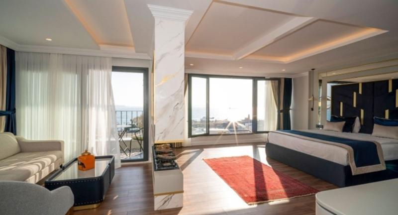 Penthouse Suite, King Bed, Sea View