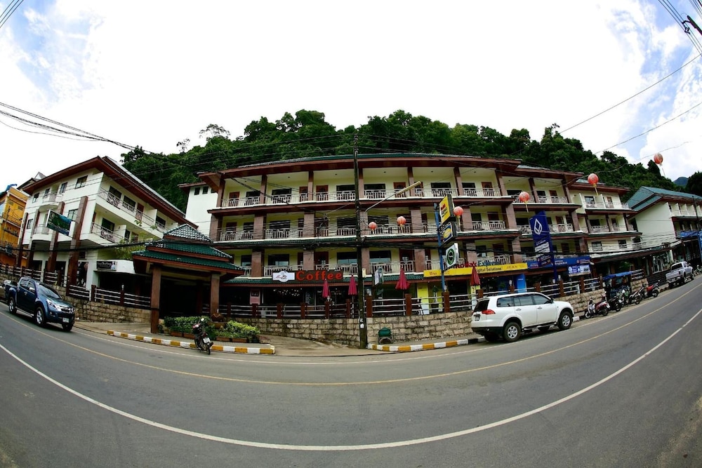 White Sand Princess Hotel 35/39
