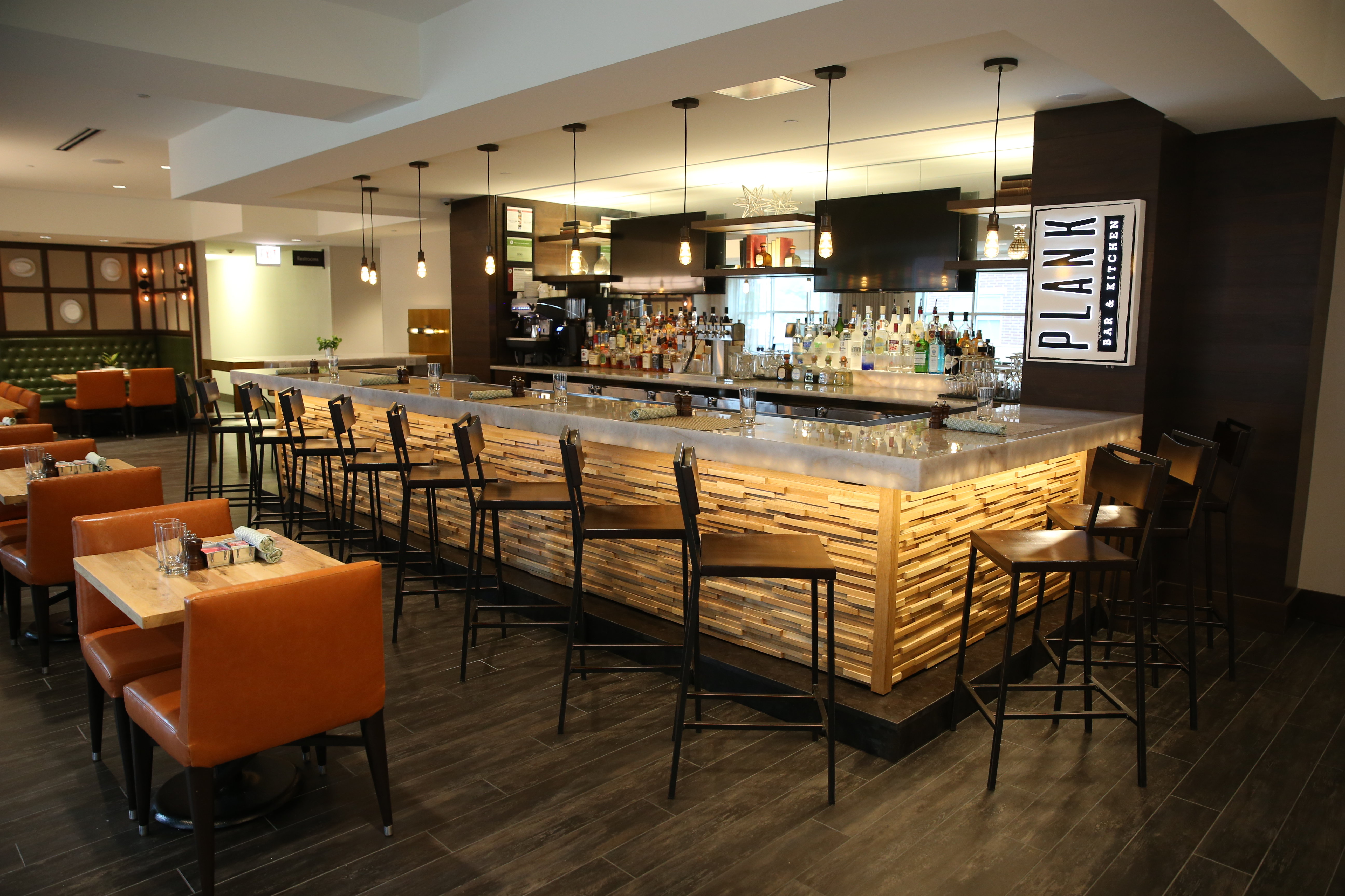 HOTEL INDIGO NAPERVILLE RIVERWALK 60/78