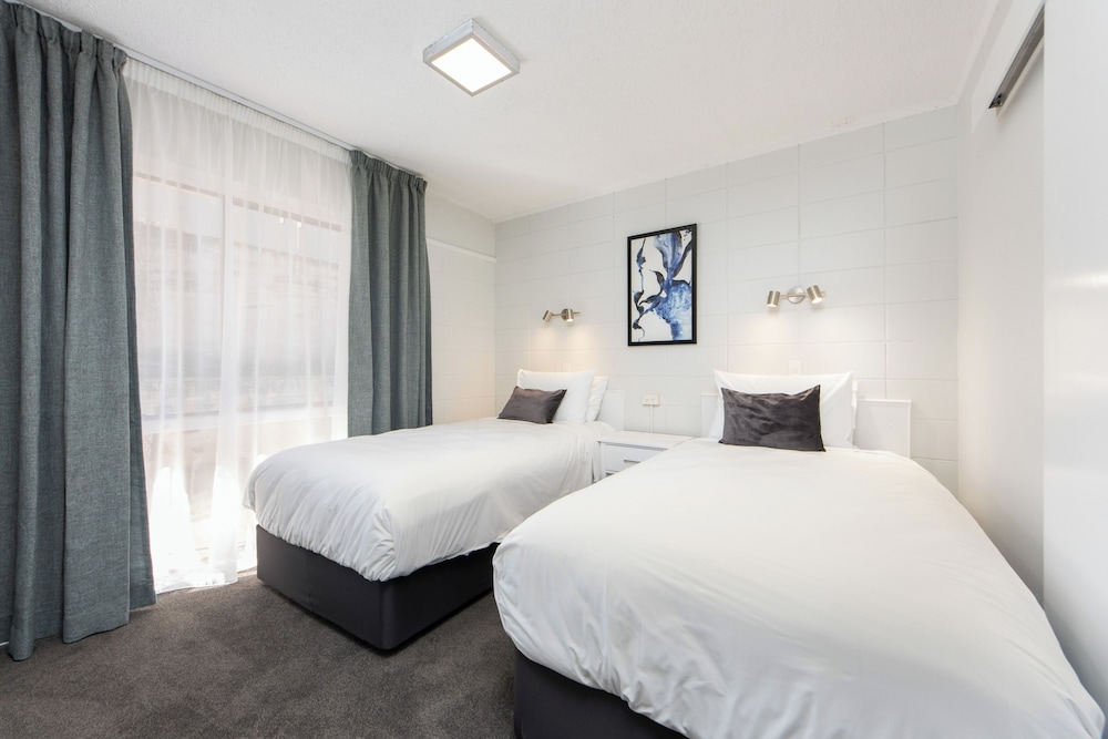 Epsom Motel 13/34