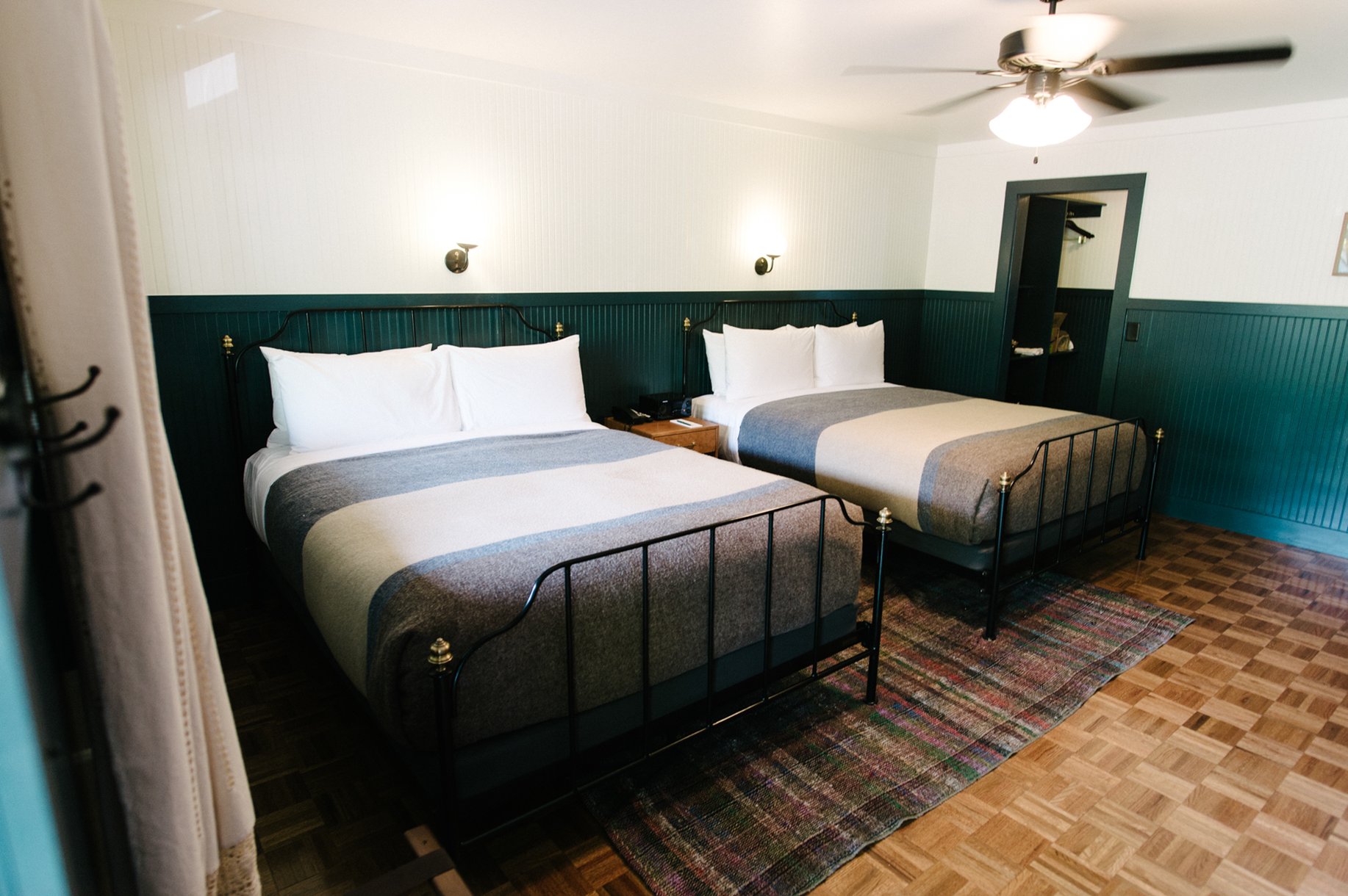 Anvil Hotel 14/65