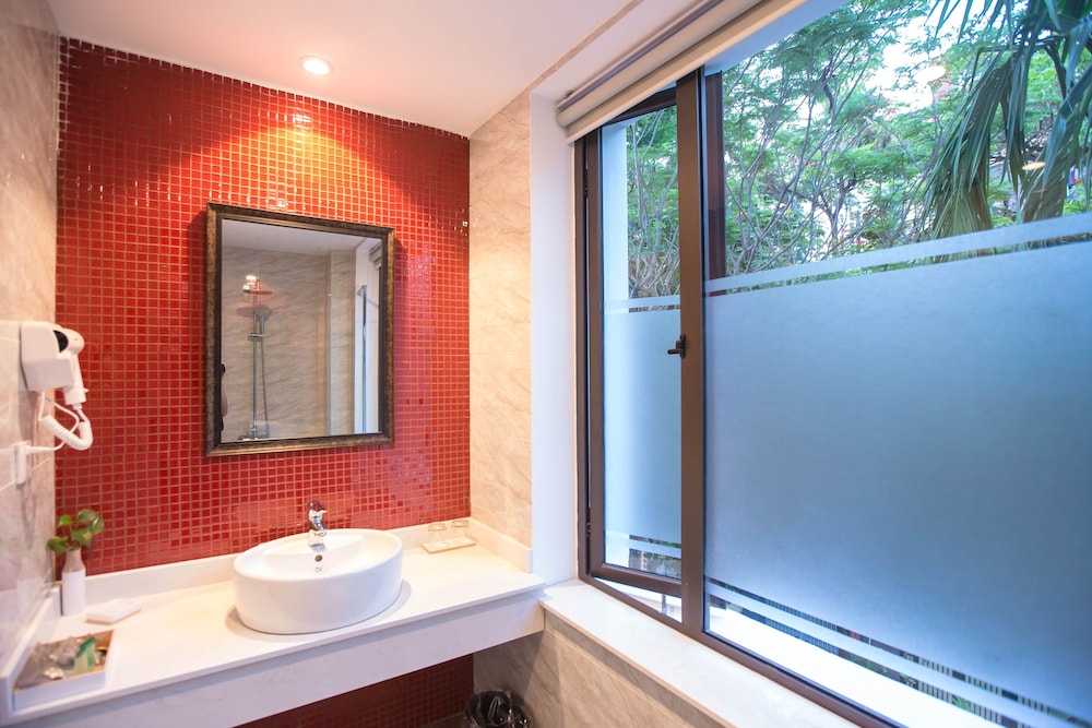 Dinh Elegant Hanoi Hotel 59/64