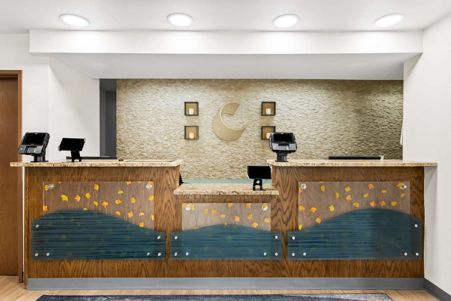Comfort Inn Schereville, IN 3/42