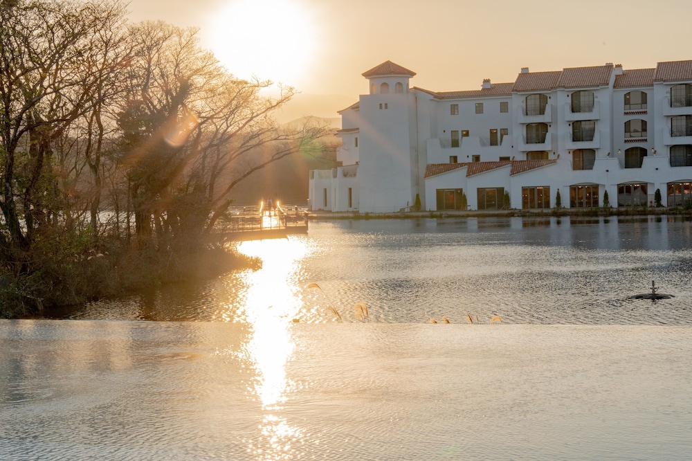 Eco Land Hotel 43/46
