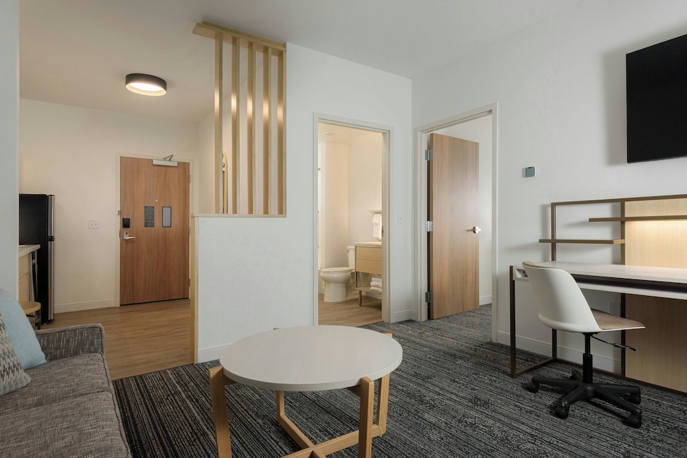 Towneplace Suites By Marriott Cincinnati Oakley 31/37