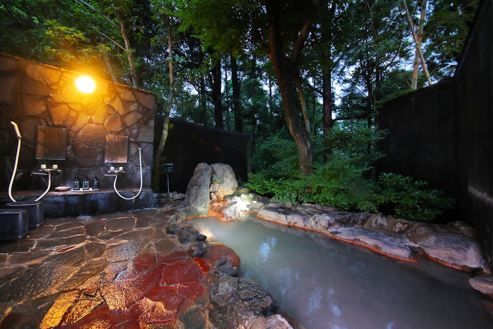 Sakura Sakura Onsen 42/62