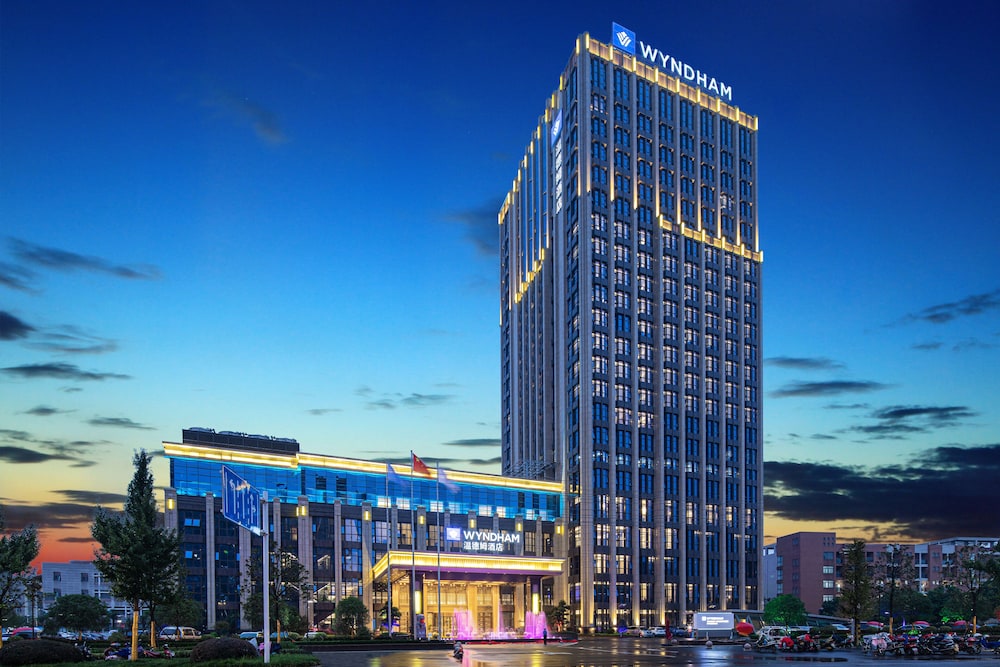 Wyndham Grand Taixing Downtown 1/29