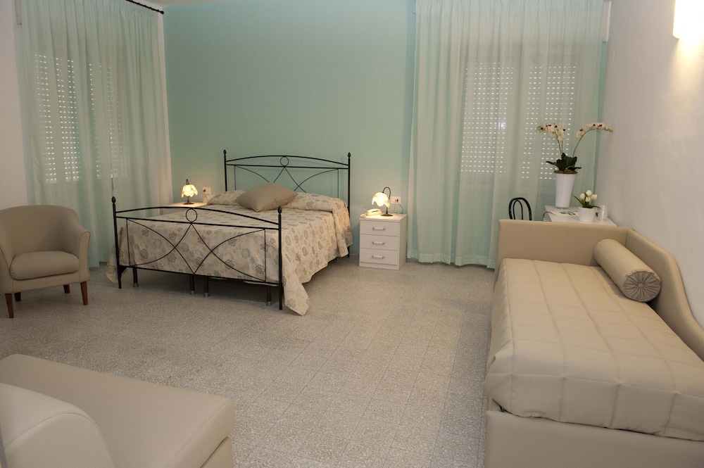 Hotel Venere 16/36