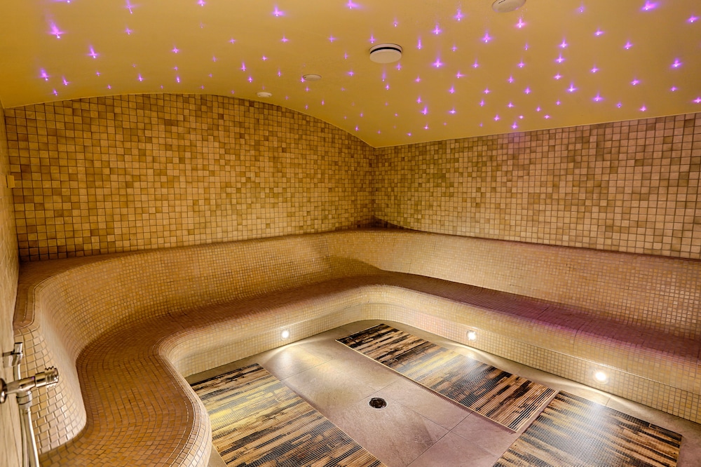 Danubius Health Spa Resort Thermia Palace Formerly Thermia Palace Hotel 43/73