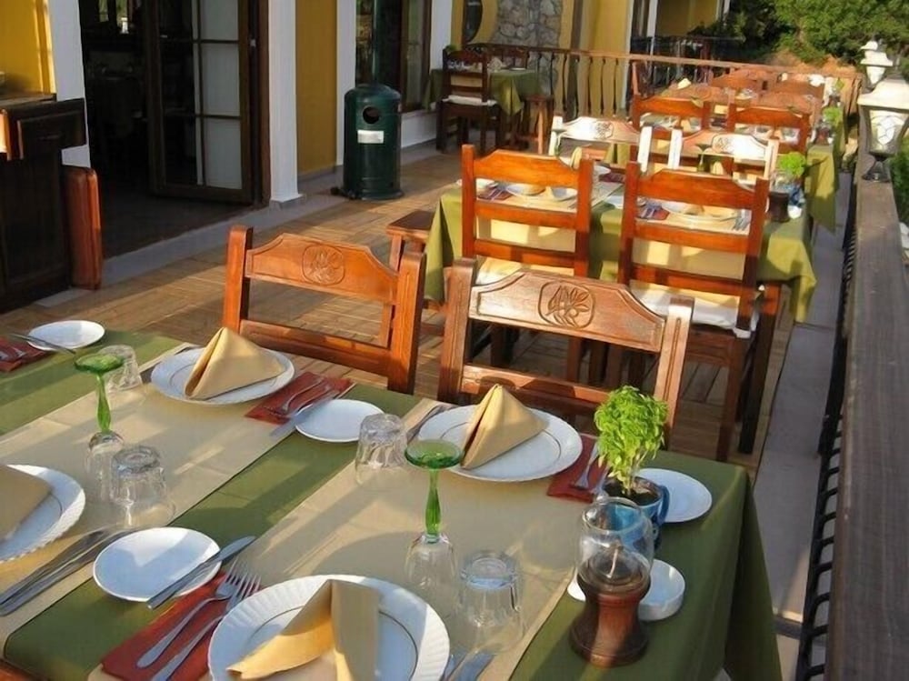 The Olive Tree Studios - Adults Only 34/50