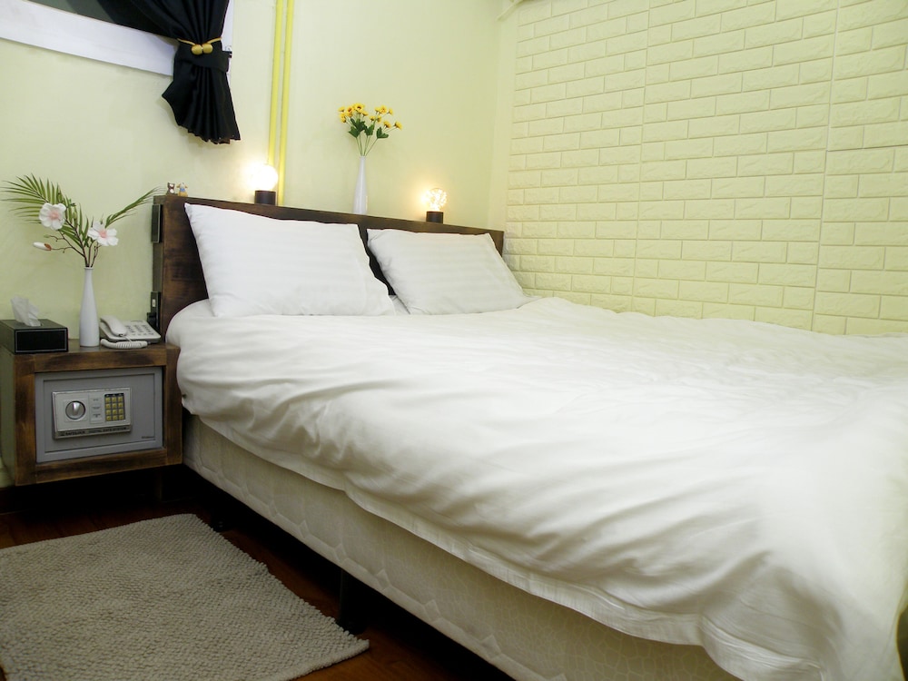 Daljee Guesthouse 7/33