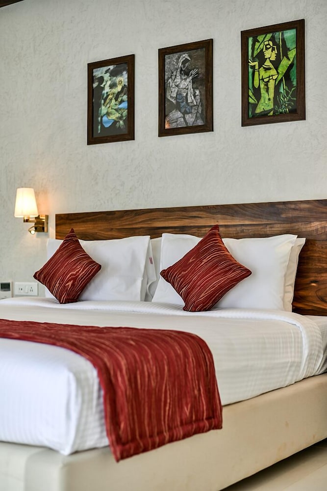 Tropicana Resort and Spa Alibaug 16/50