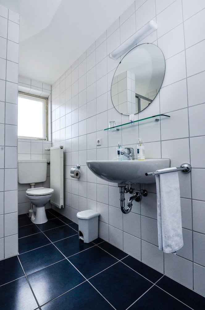 Hotel Garni Metzingen 44/49