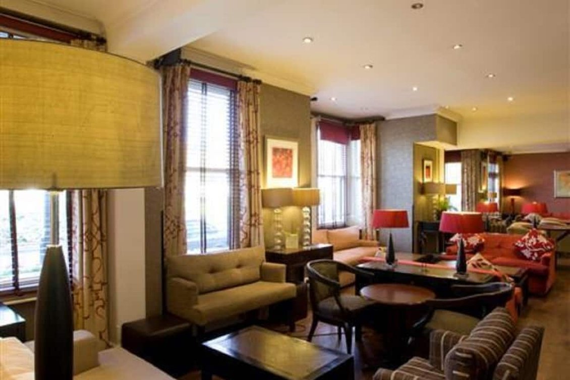 Ardington Hotel 8/23