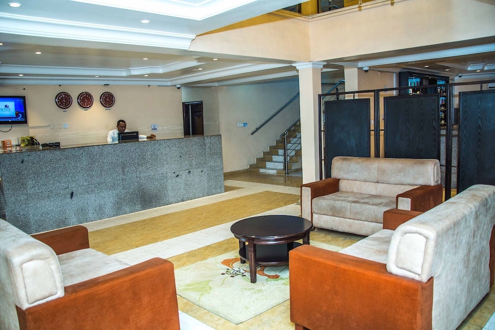 Royal Crest Hotel & Suites 7/50