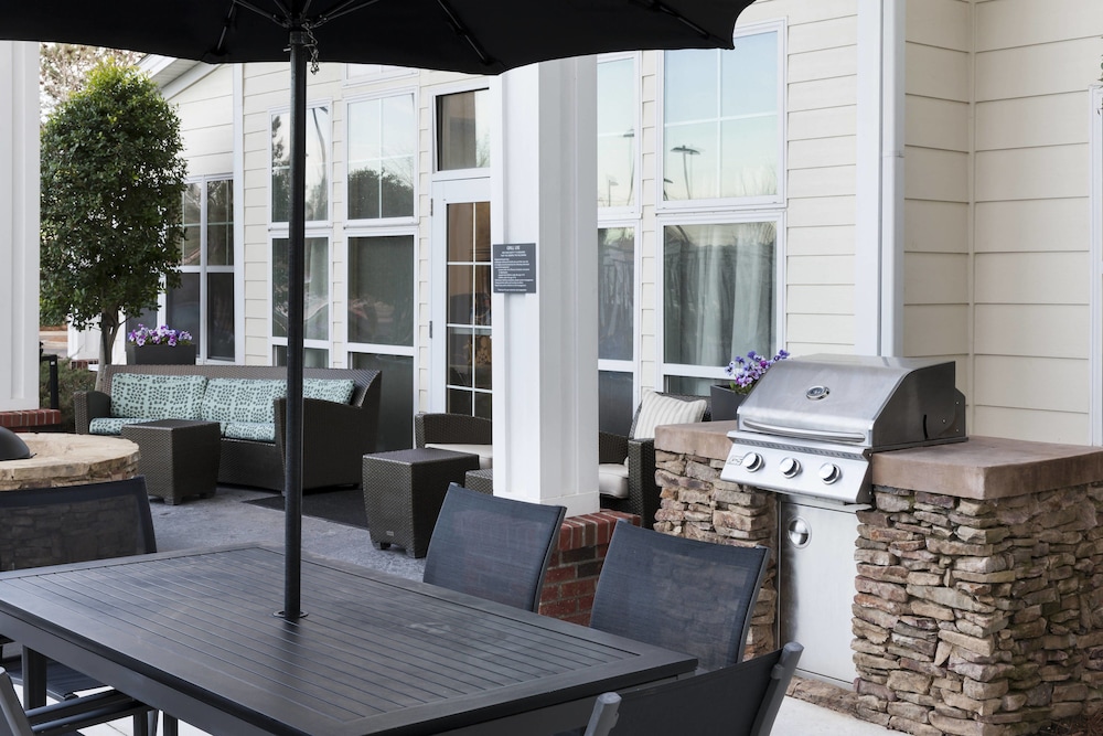 Residence Inn Jackson Ridgeland 26/39
