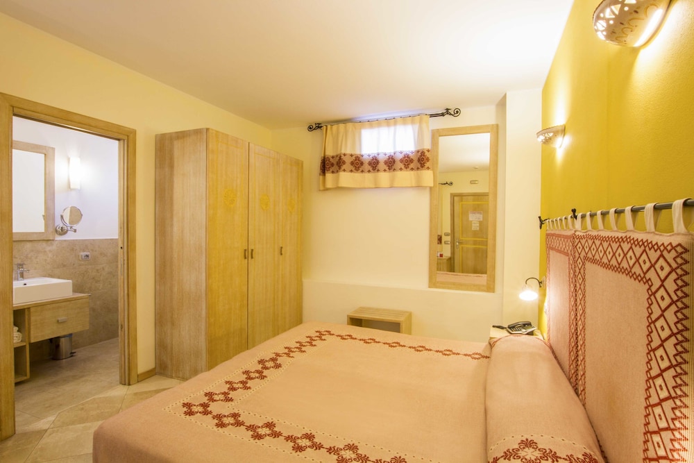 Hotel Domomea 14/32