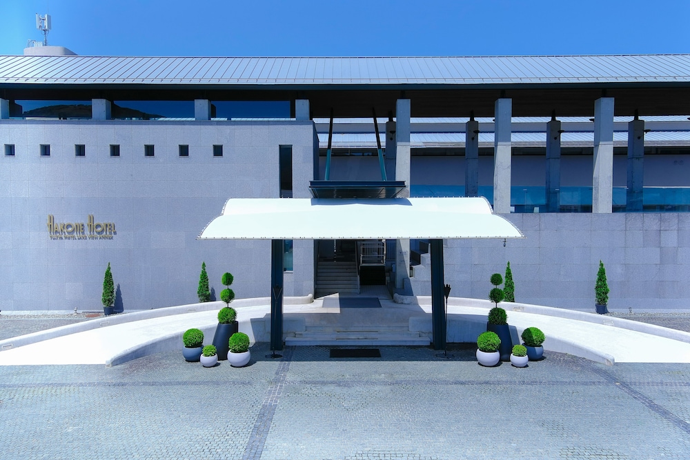 Hakone Hotel 65/72