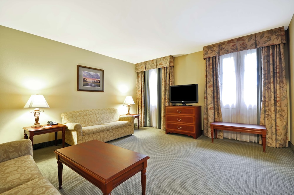 Hampton Inn Charleston Historic District 46/61