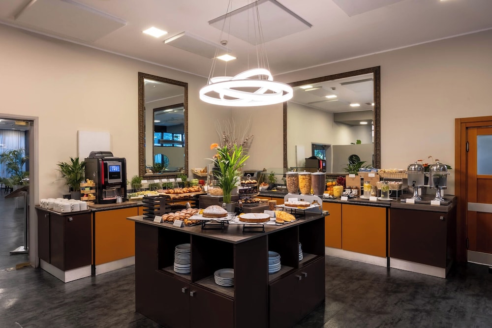 iH Hotels Milano Lorenteggio 36/61